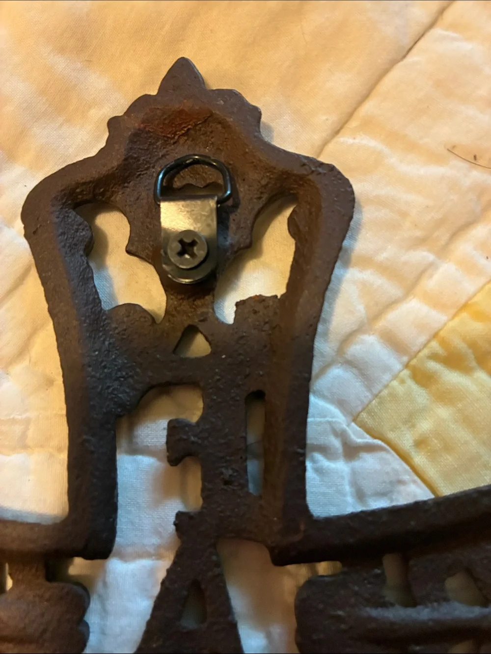 unbranded ornamental cast